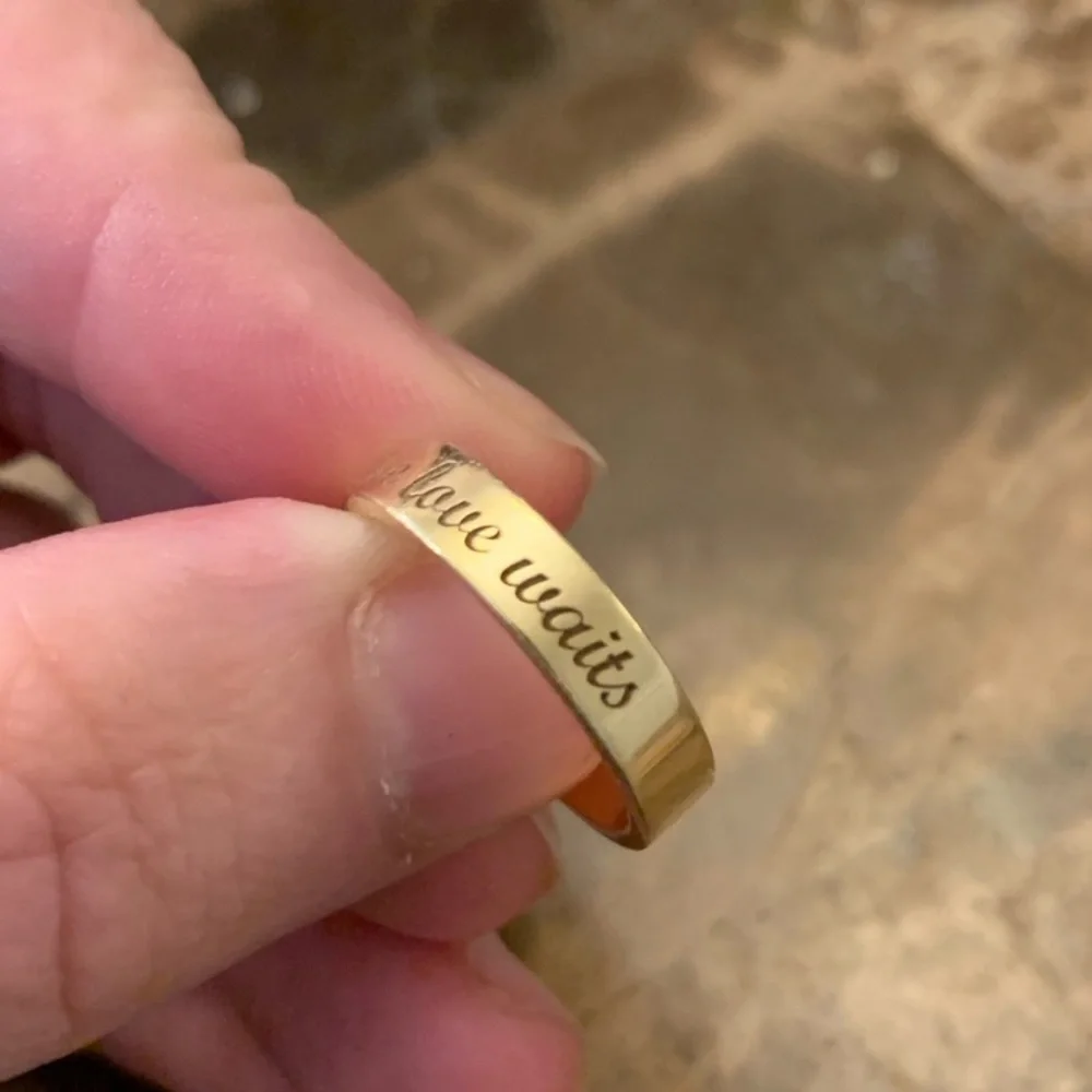 BRAND NEW 14K SOLID GOLD PURITY PROMISE RING SIZE 7 - Picture 3 of 7